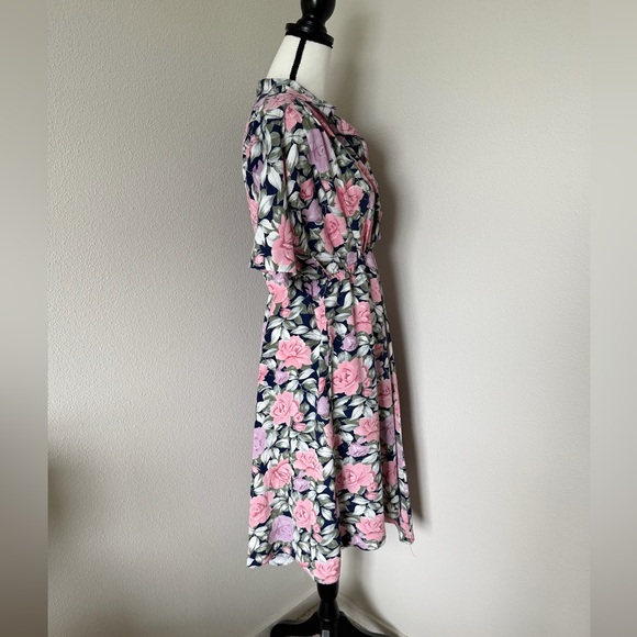 Vintage E.D. Michaels Pink, Purple, and Blue Floral Midi Dress - Picture 4 of 13